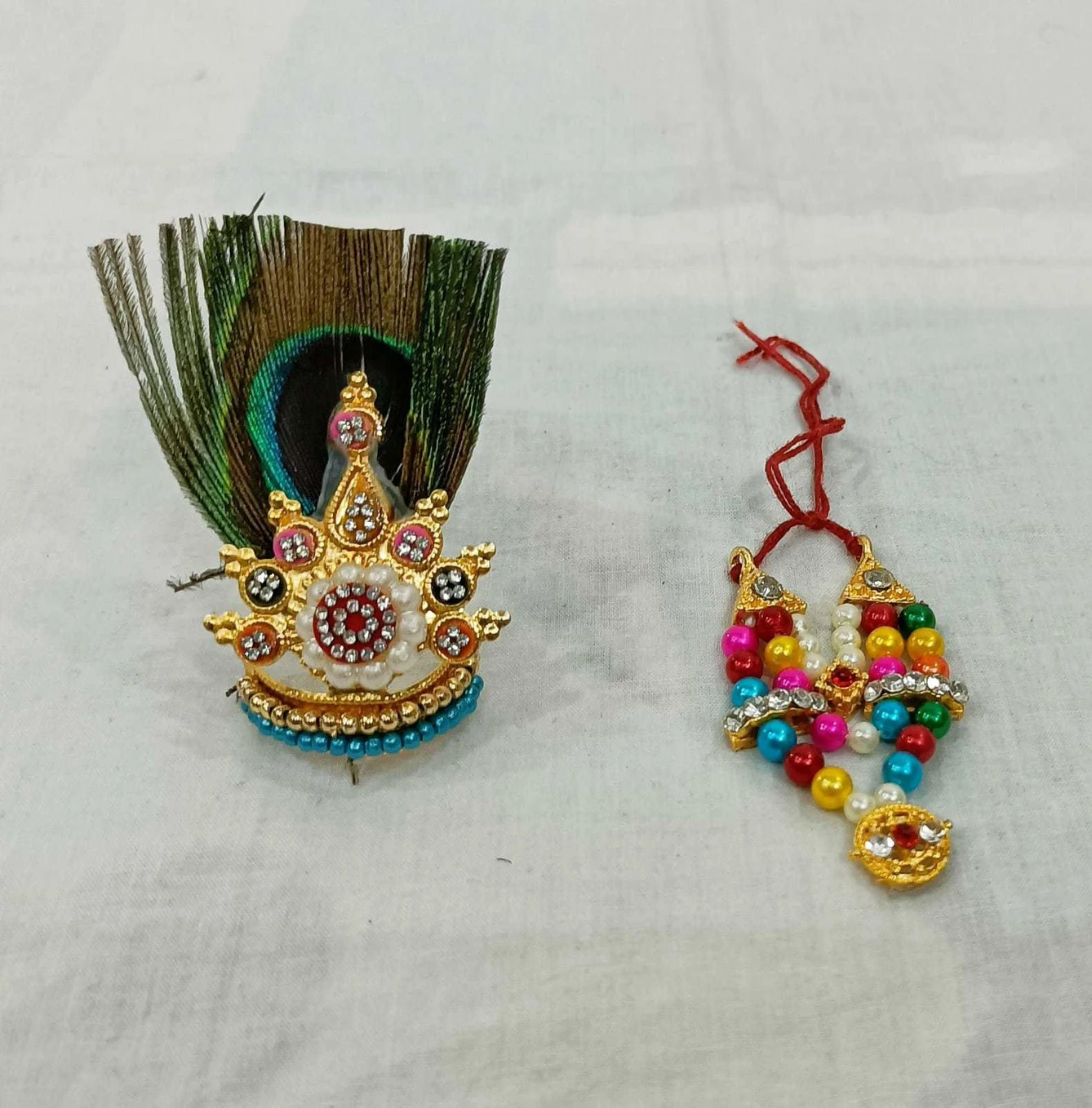 Mukut & Mor Pankh (Crown & Peacock Feather)