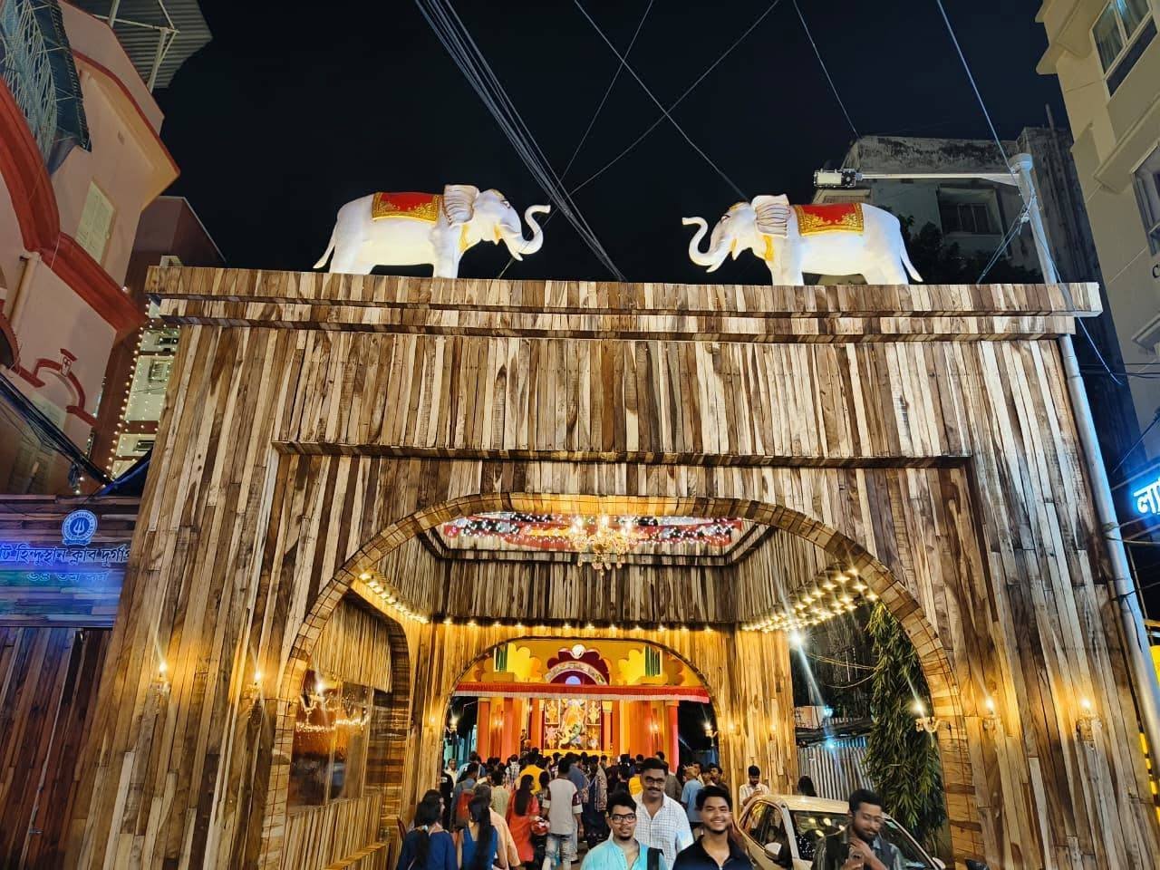 Gariahat Hindusthan Club Durga Puja Durga Puja pandal — South Kolkata 2026