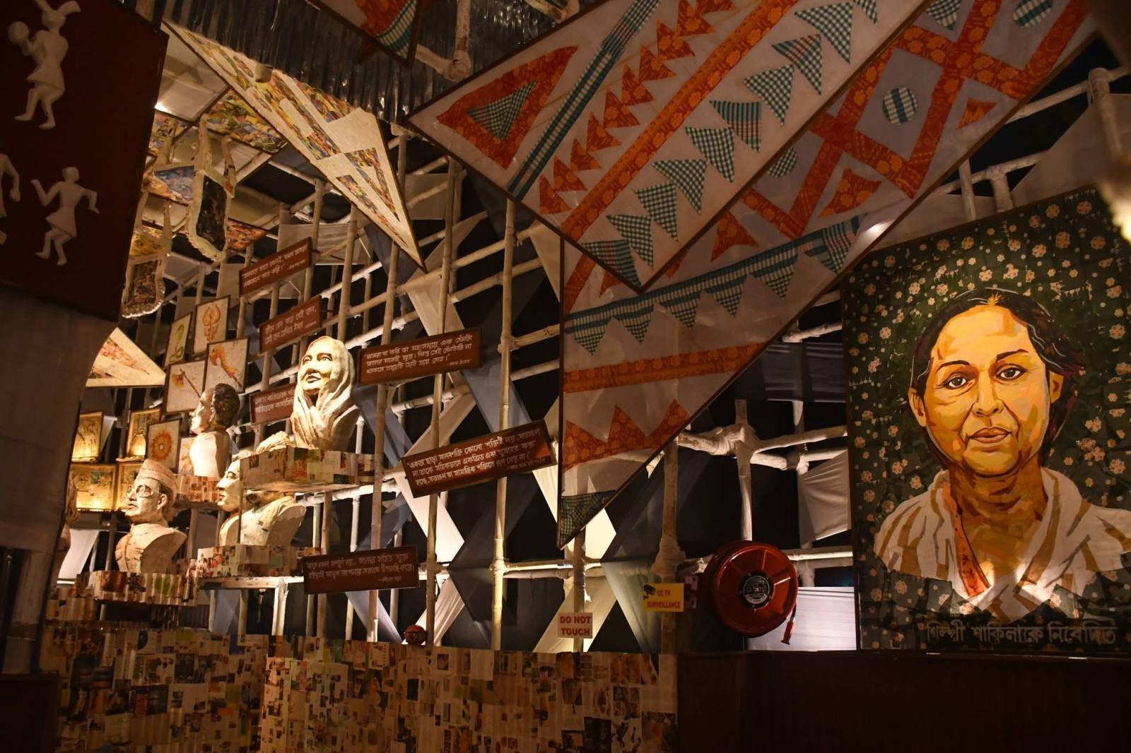 Railpukur United Club Durga Puja pandal — North-East Kolkata 2026