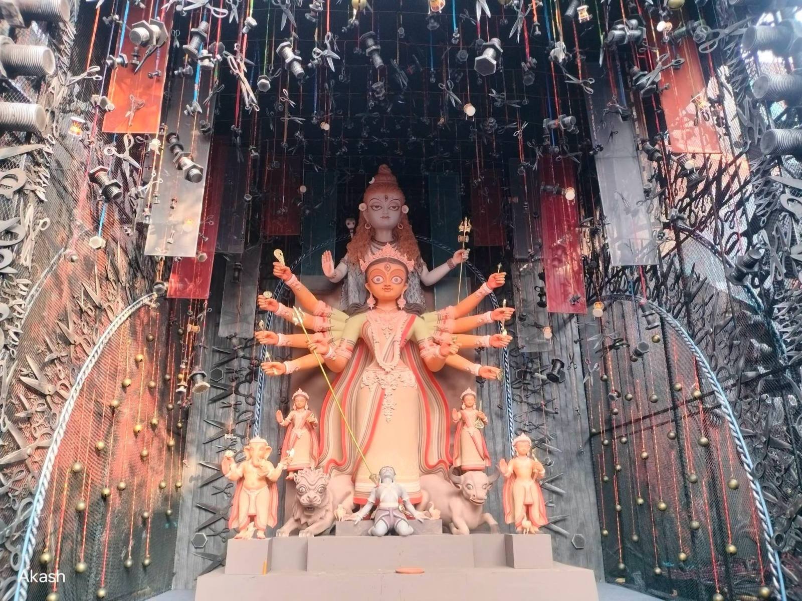 Haridevpur 41 Pally Club Durga Puja pandal — South Kolkata 2026
