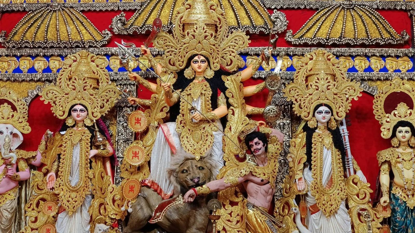 BJ Block Salt Lake Durga Puja pandal — North-East Kolkata 2026