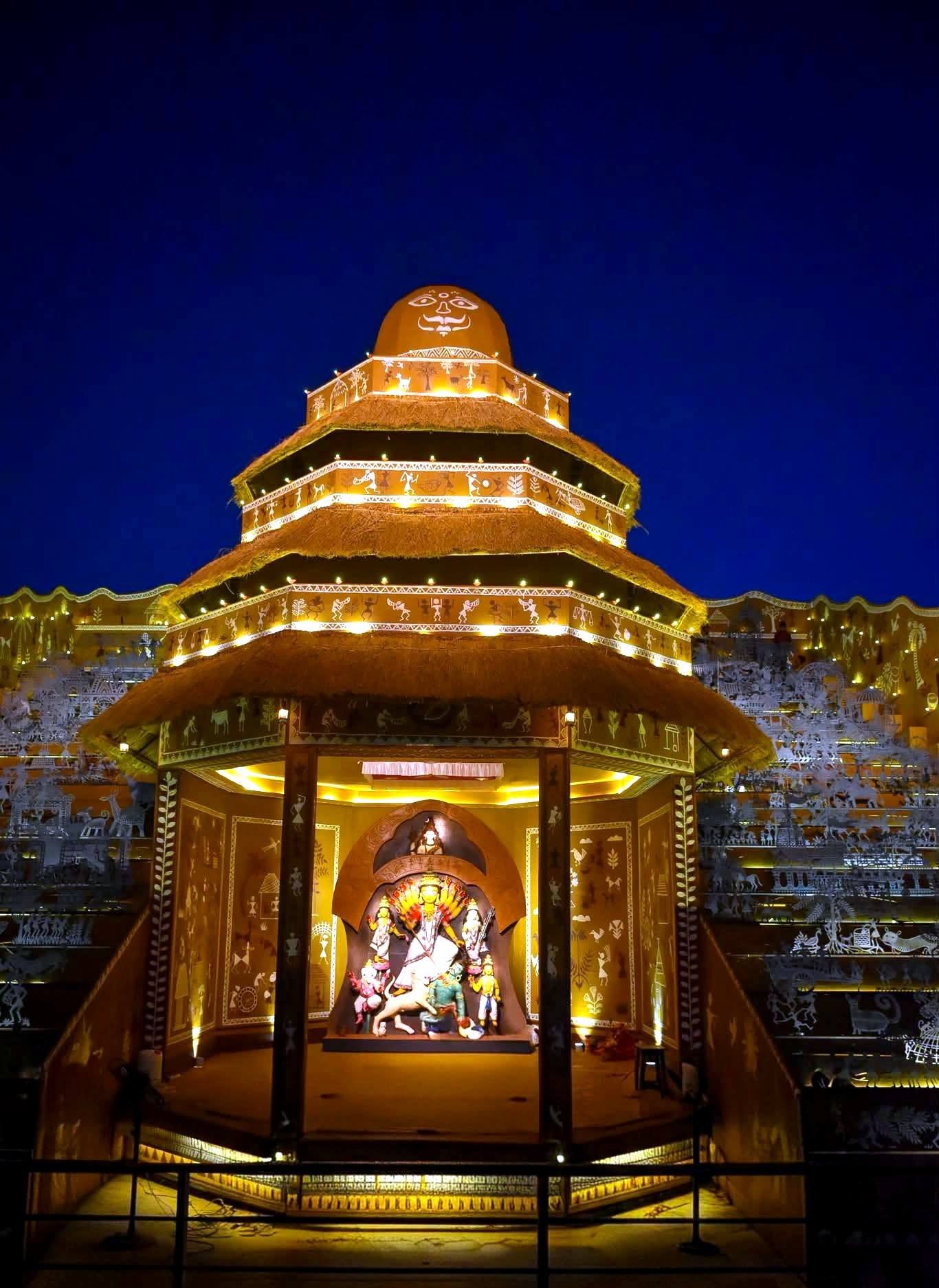 Kashi Bose Lane Sarbojanin Durga Puja pandal — North Kolkata 2026