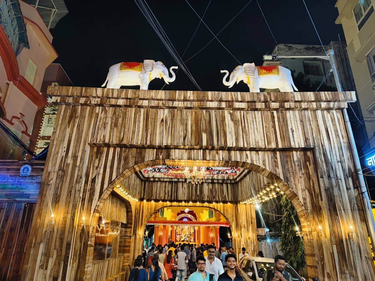 Gariahat Hindusthan Club Durga Puja Durga Puja pandal — South Kolkata 2026
