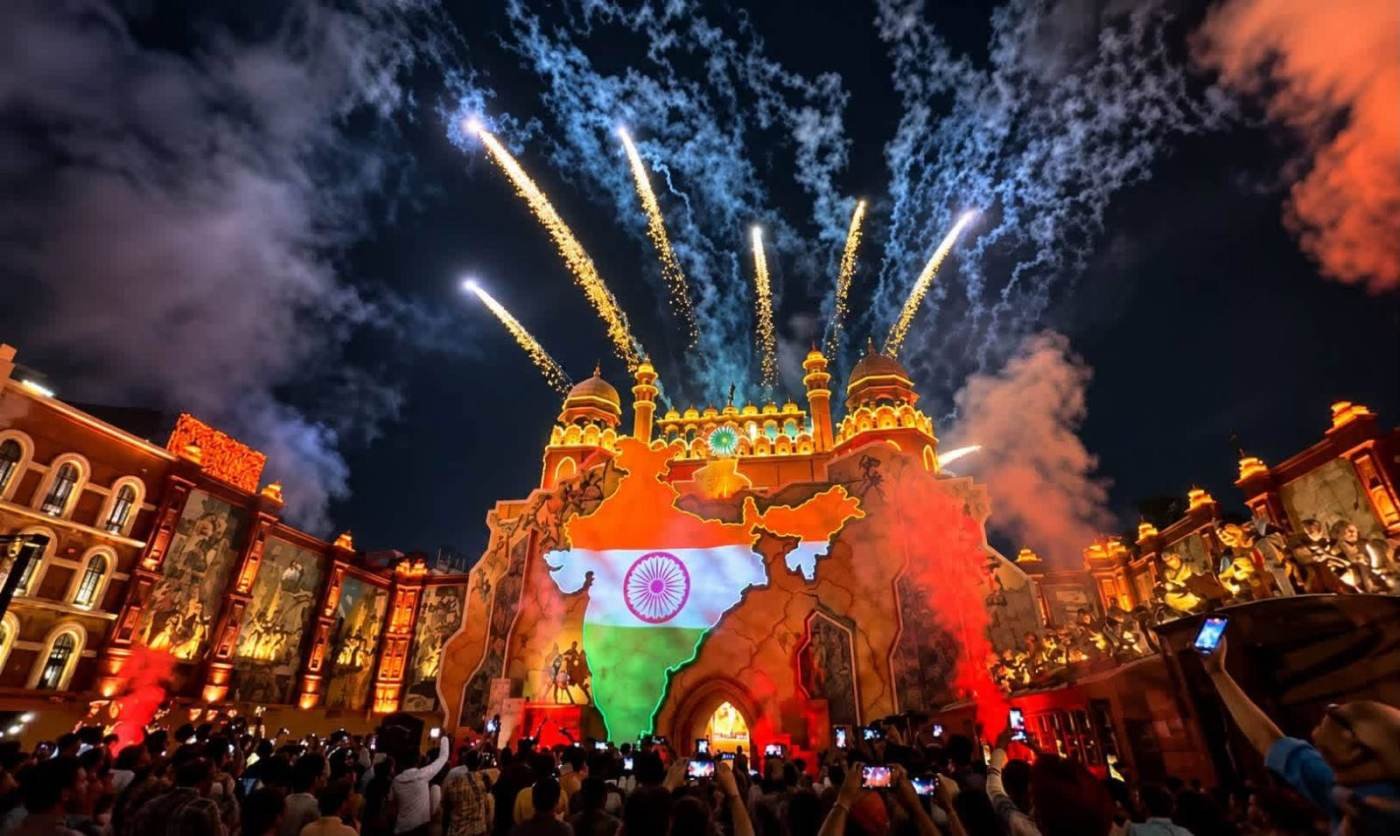 Santosh Mitra Square Durga Puja pandal — Central Kolkata 2026